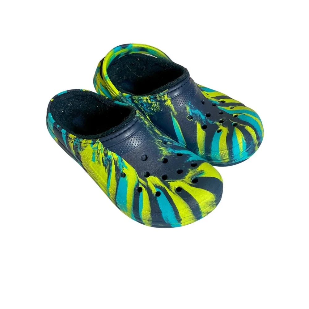 Crocs Marbled Clogs Kids Fleece Lined Size J6 Blue Tie Dye Slip On